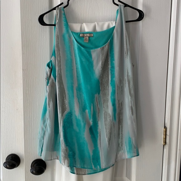 Three piece lightweight suit - Picture 3 of 3